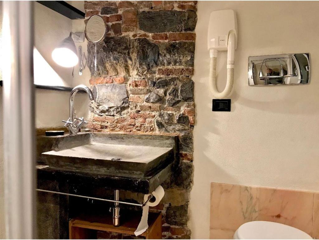 Lovingenoa Prione Apartment Ngoại thất bức ảnh