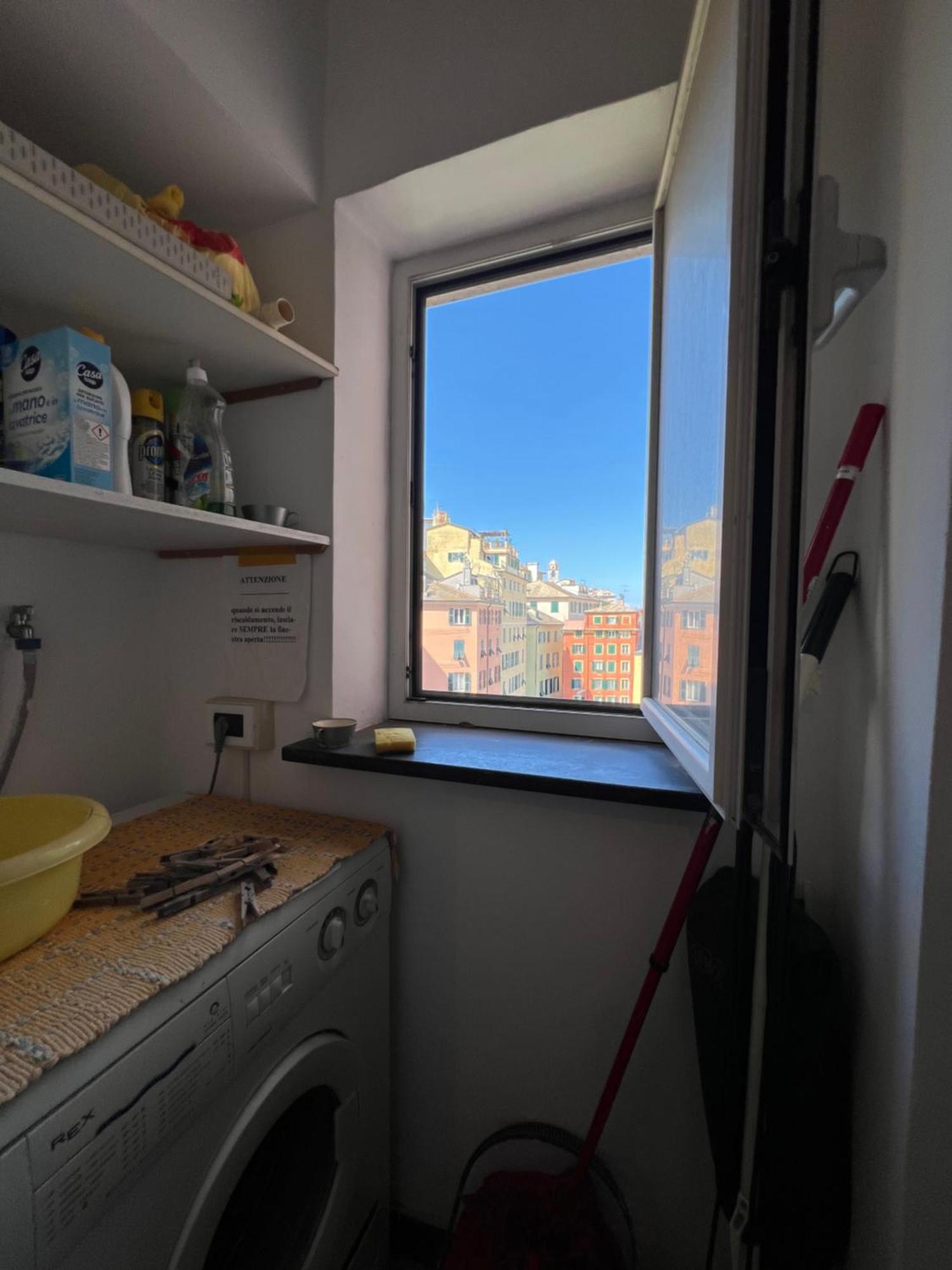Lovingenoa Prione Apartment Ngoại thất bức ảnh