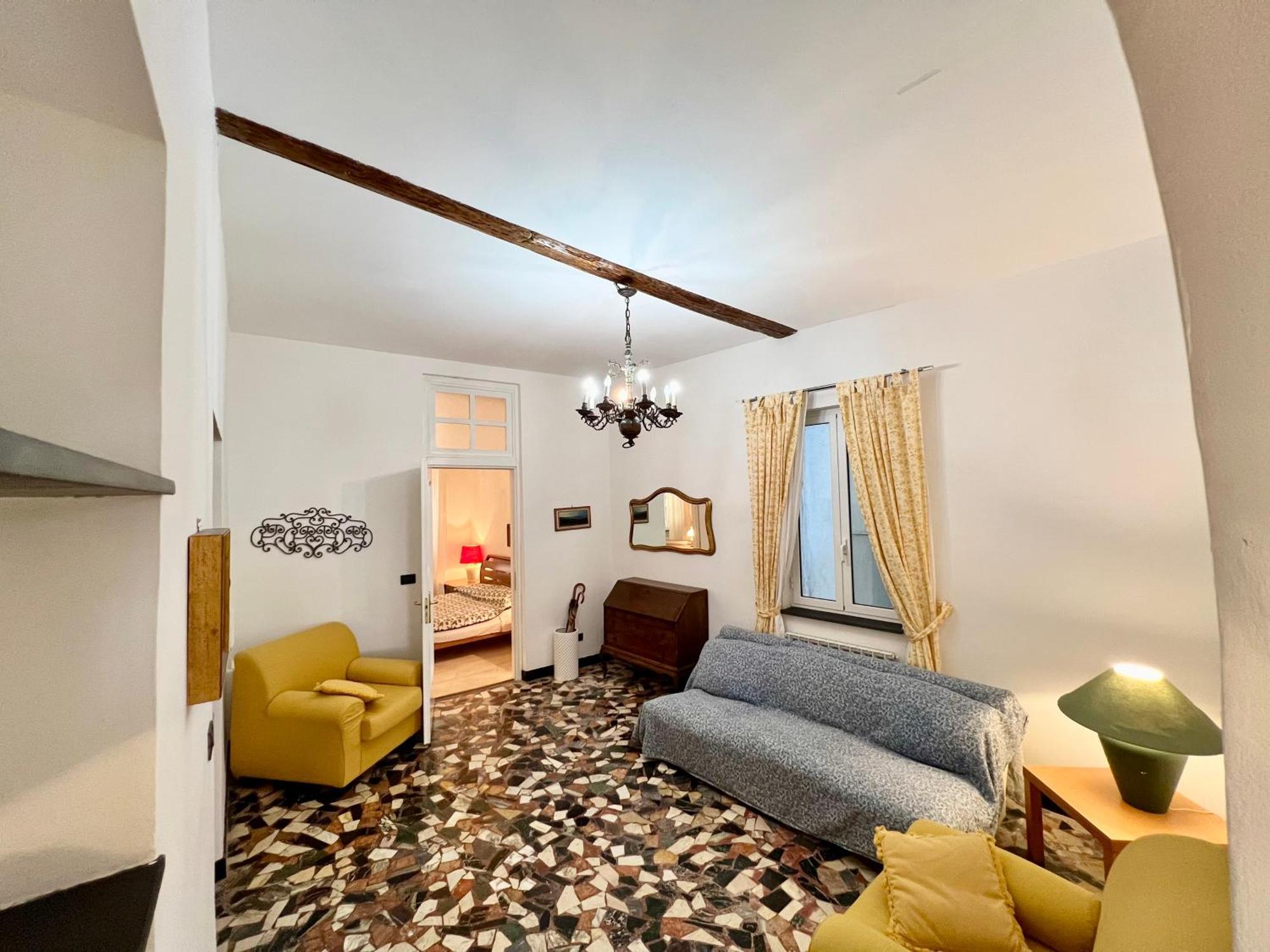 Lovingenoa Prione Apartment Ngoại thất bức ảnh